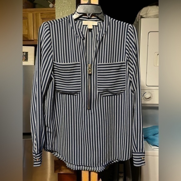 Michael Kors long sleeve blouse navy and white vertical stripes size S EUC - Picture 1 of 9